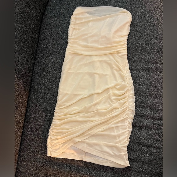 Mesh Bodycon Corset Strapless Dress - Picture 2 of 3